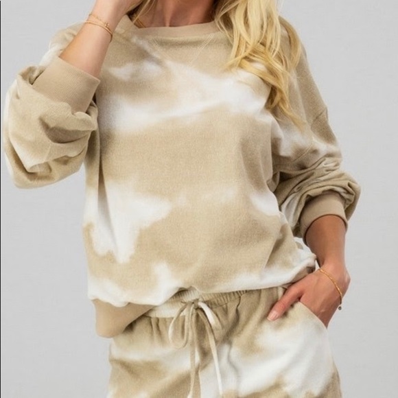 Tie dye short set - Picture 3 of 3